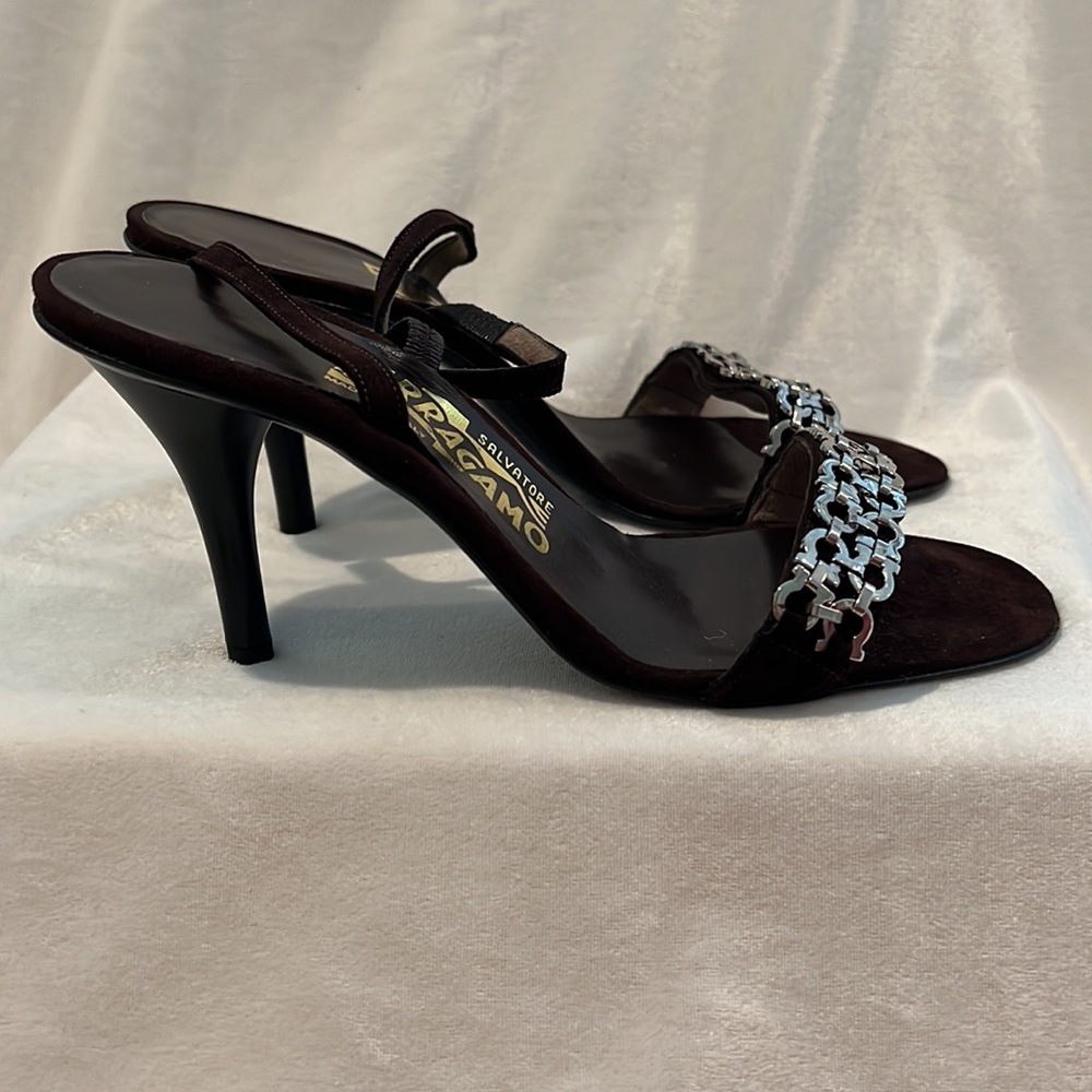 FERRAGAMO HEELS - Picture 9 of 16